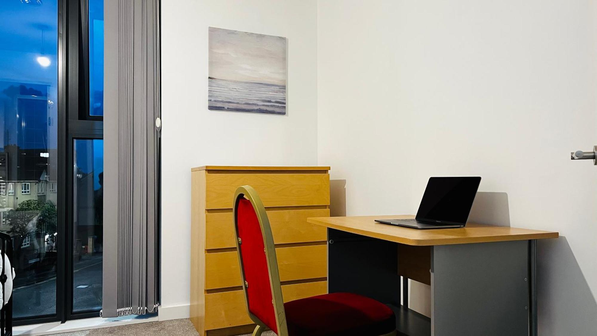 Last-Minute Specials L Book It Now L Sleeps Up To 4 L 2 Bed 2 Bath - Gym - Prime Birmingham Location L Jvt Short Lets Екстериор снимка