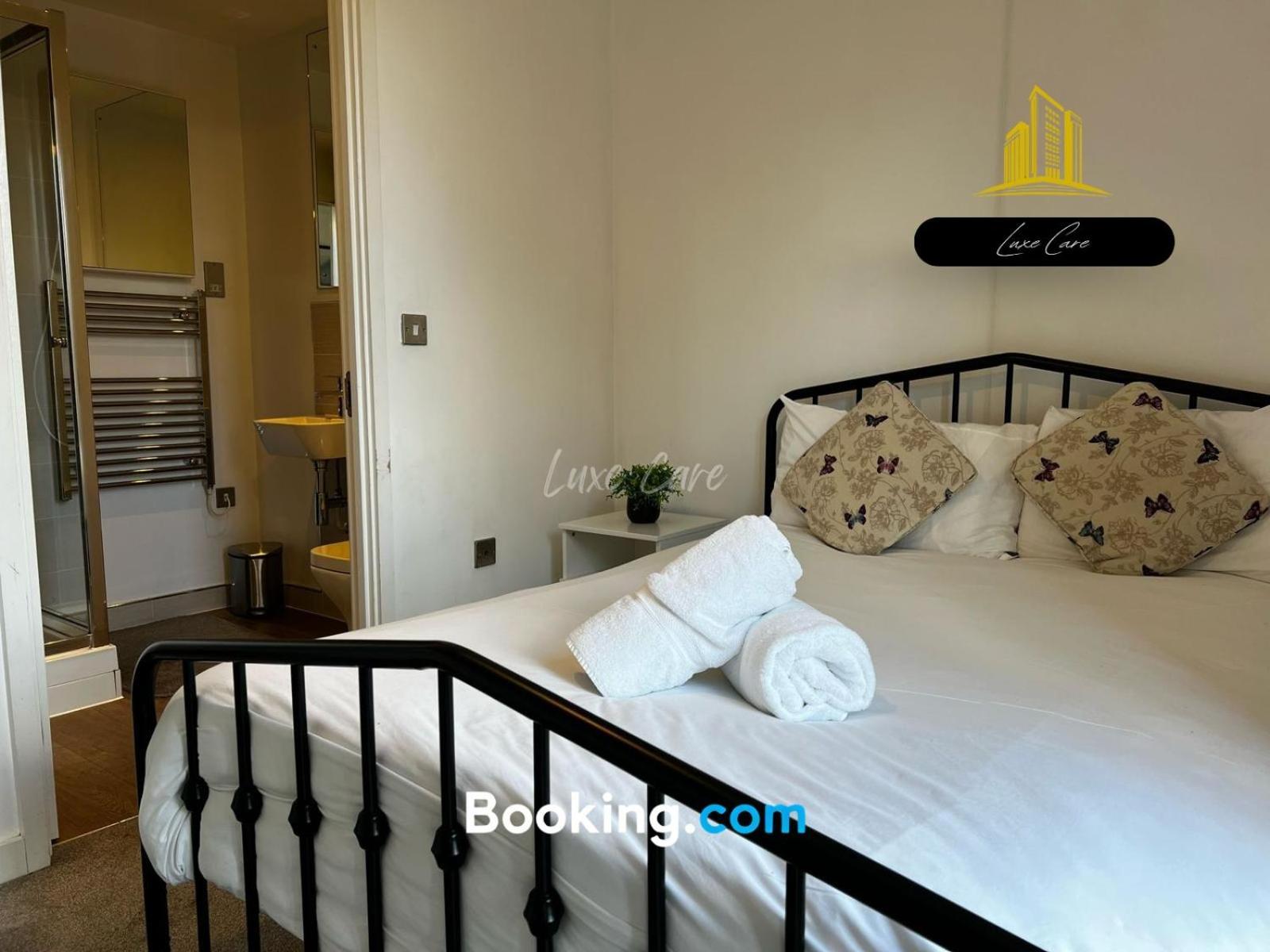 Last-Minute Specials L Book It Now L Sleeps Up To 4 L 2 Bed 2 Bath - Gym - Prime Birmingham Location L Jvt Short Lets Екстериор снимка