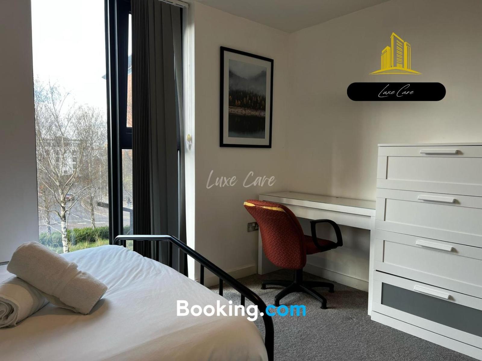Last-Minute Specials L Book It Now L Sleeps Up To 4 L 2 Bed 2 Bath - Gym - Prime Birmingham Location L Jvt Short Lets Екстериор снимка