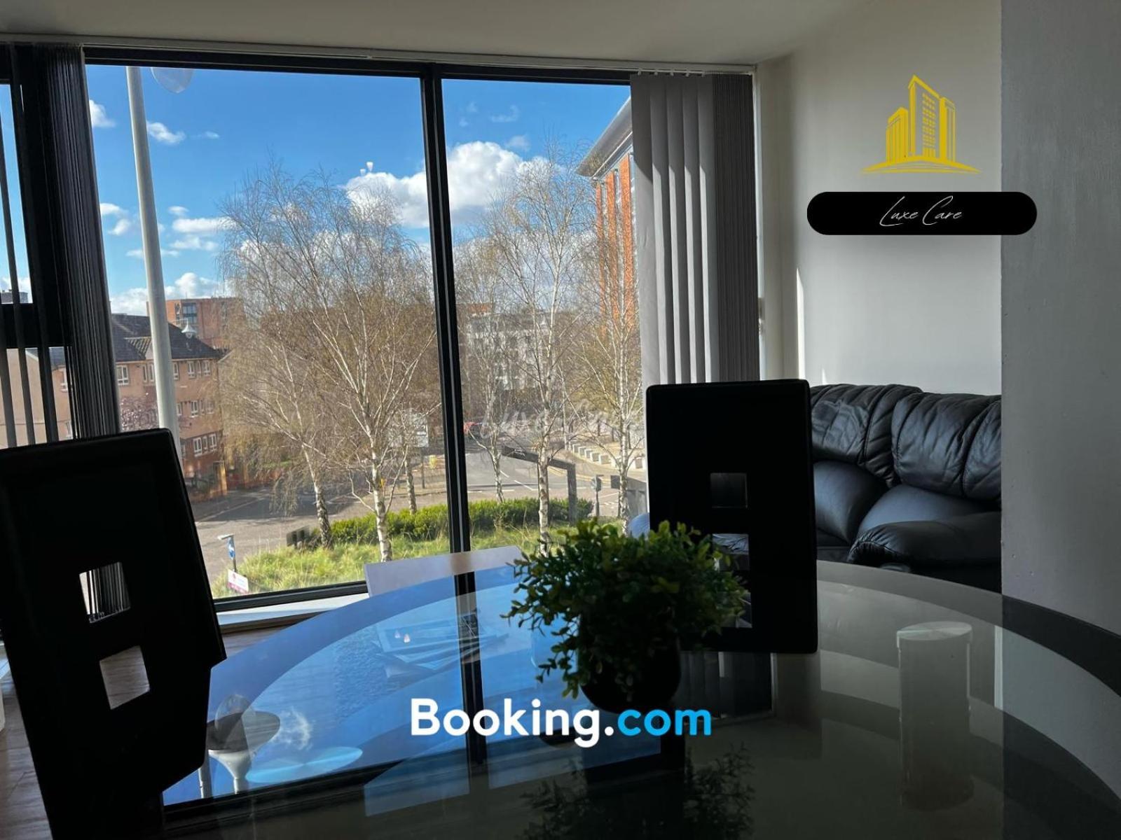 Last-Minute Specials L Book It Now L Sleeps Up To 4 L 2 Bed 2 Bath - Gym - Prime Birmingham Location L Jvt Short Lets Екстериор снимка